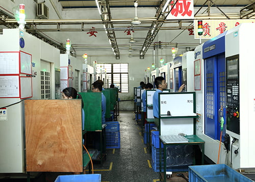 10.Cnc machining workshop